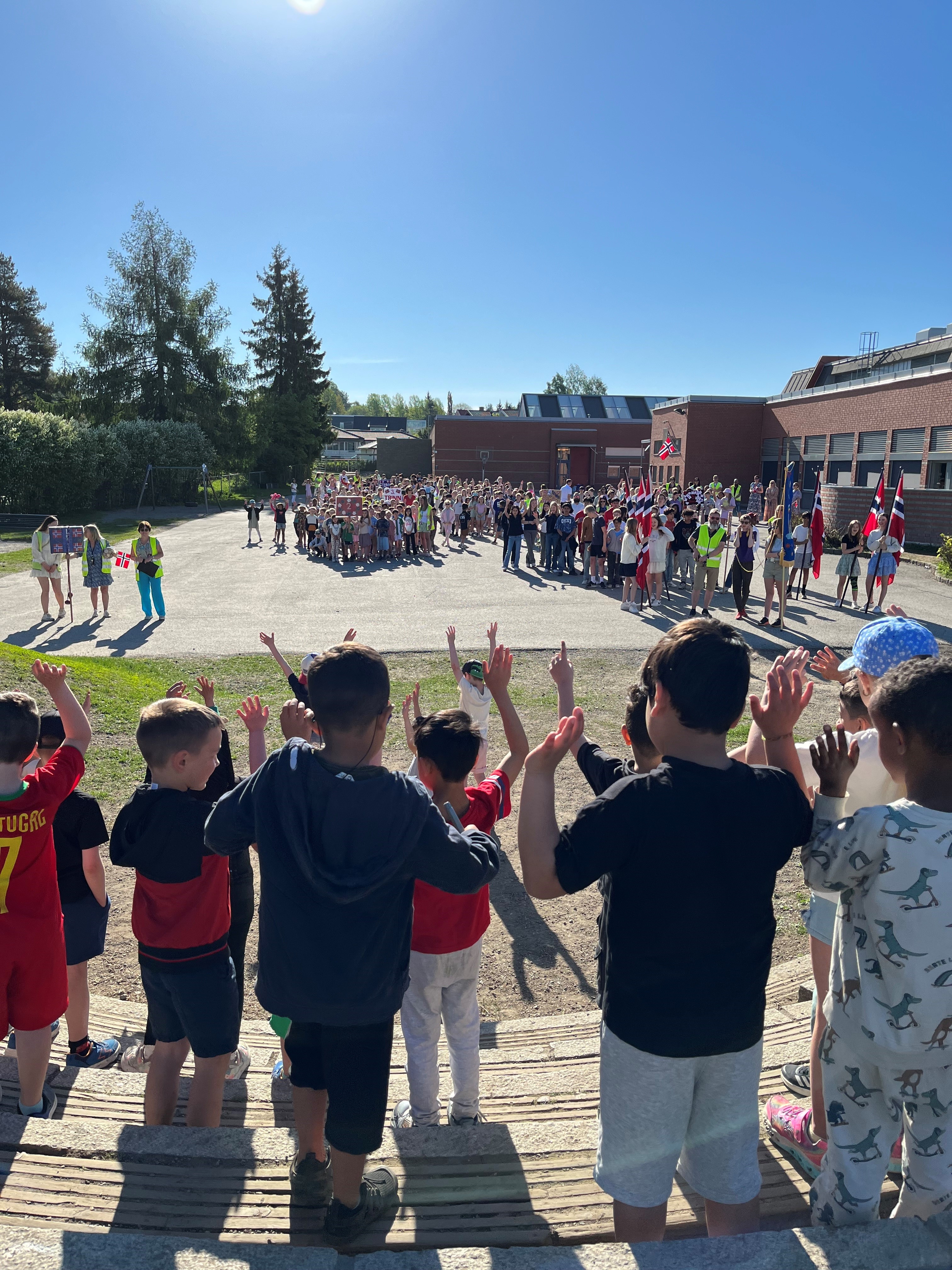 Gratulerer med dagen!