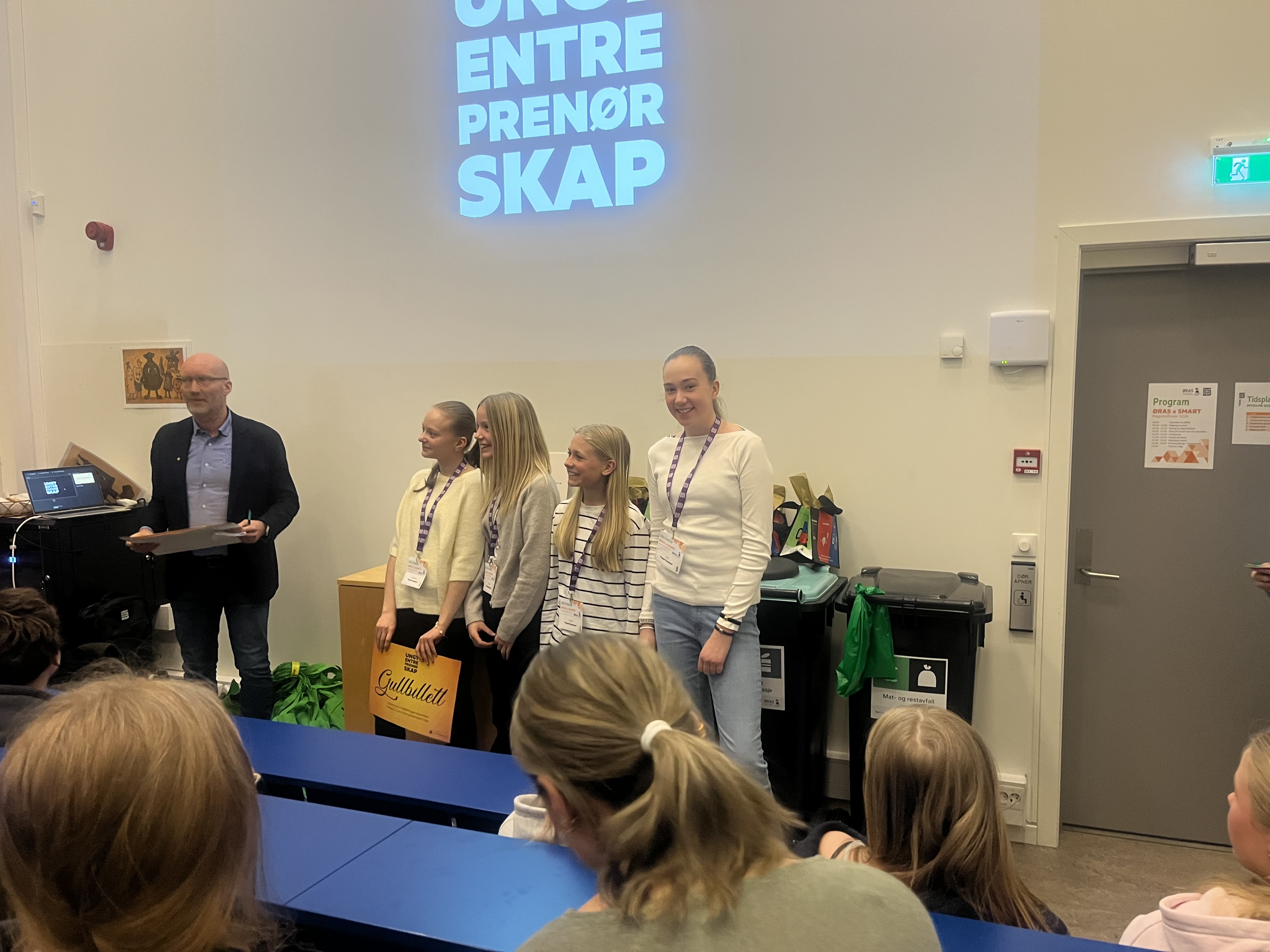 Sterk innsats og prisdryss i Ungt Entreprenørskap