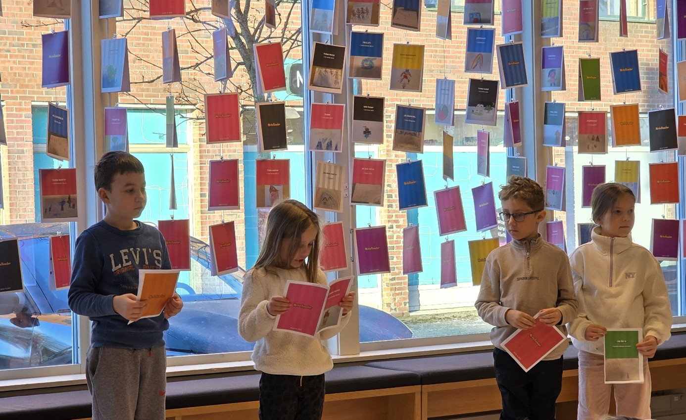 Åpning av «Førsteklasses bokutstilling» på Kløfta Bibliotek